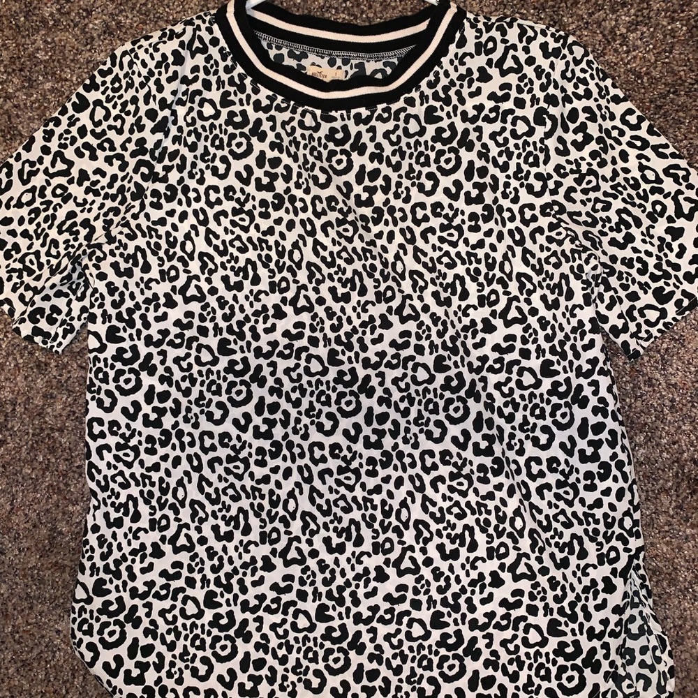 Hollister shirt